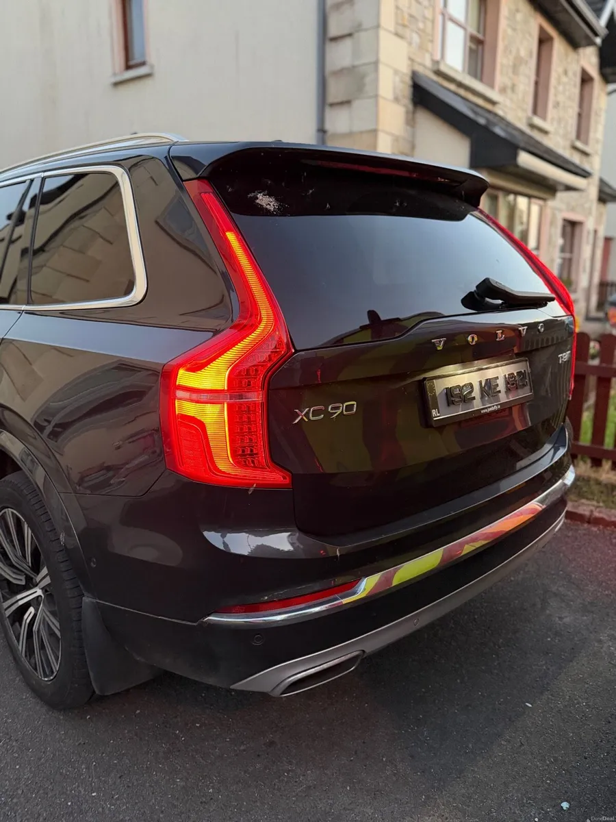 Volvo XC90 - Image 3