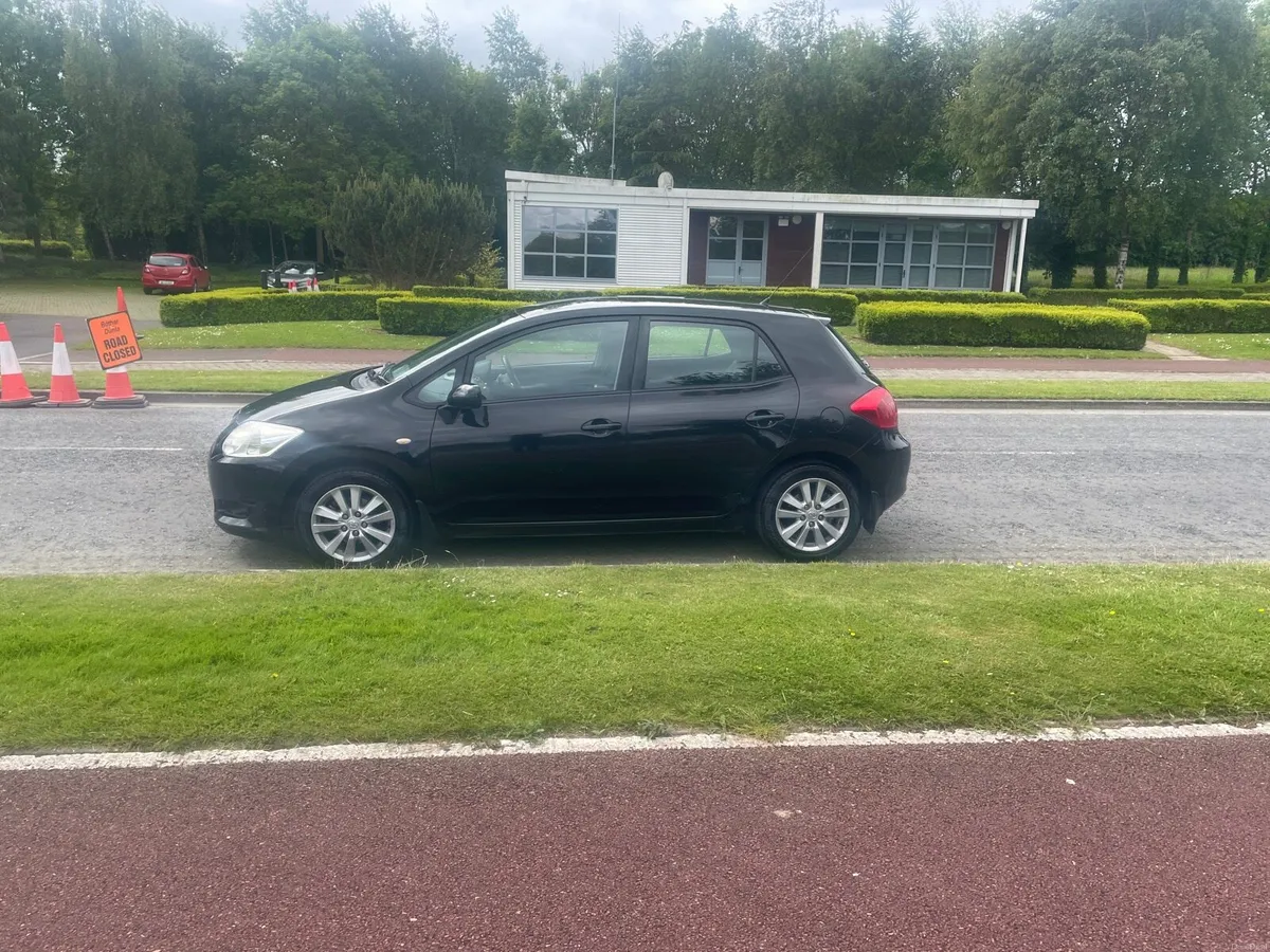 TOYOTA AURIS 1.4 D4D LUNA FRESH NCT 1/27 TAX 9/26 - Image 2