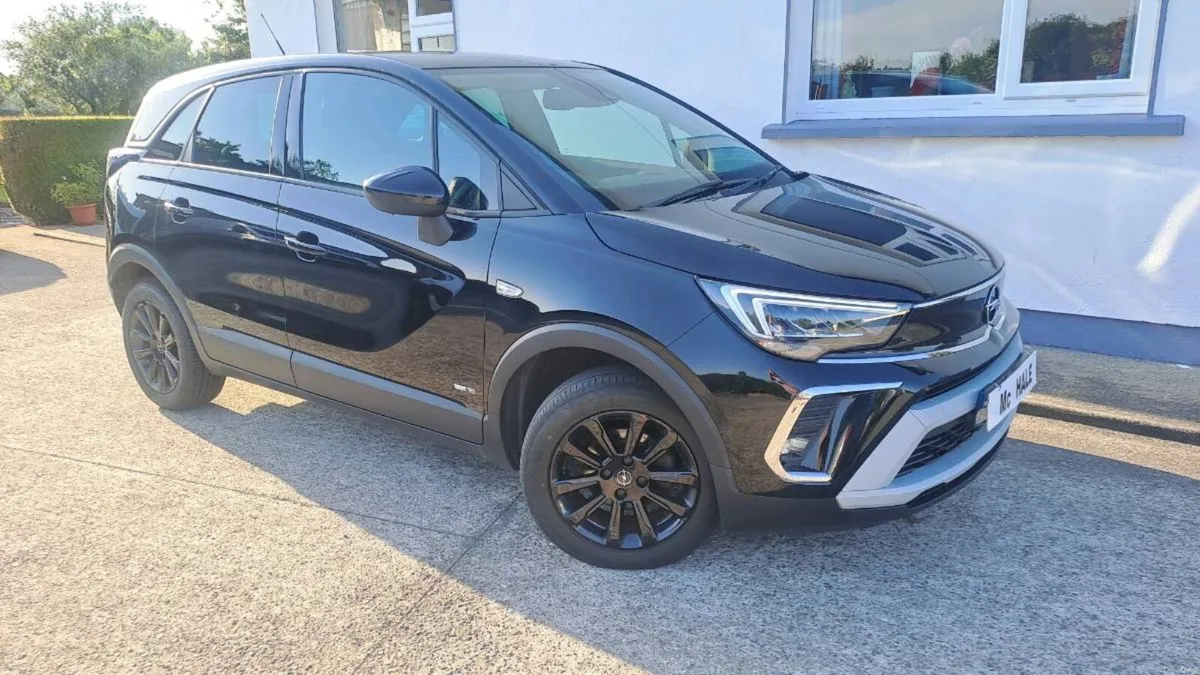 2022 Opel Crossland X SRI ~Stunning Condition~ - Image 1