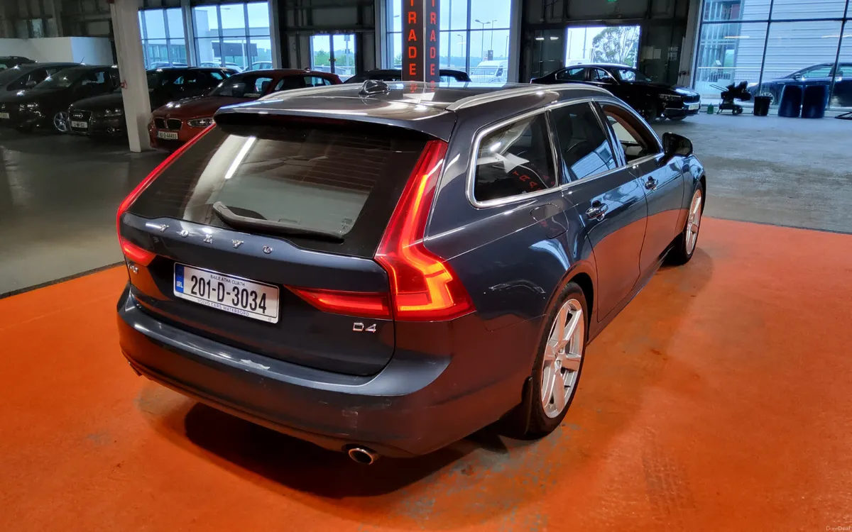 Volvo V90 2020 - Image 4