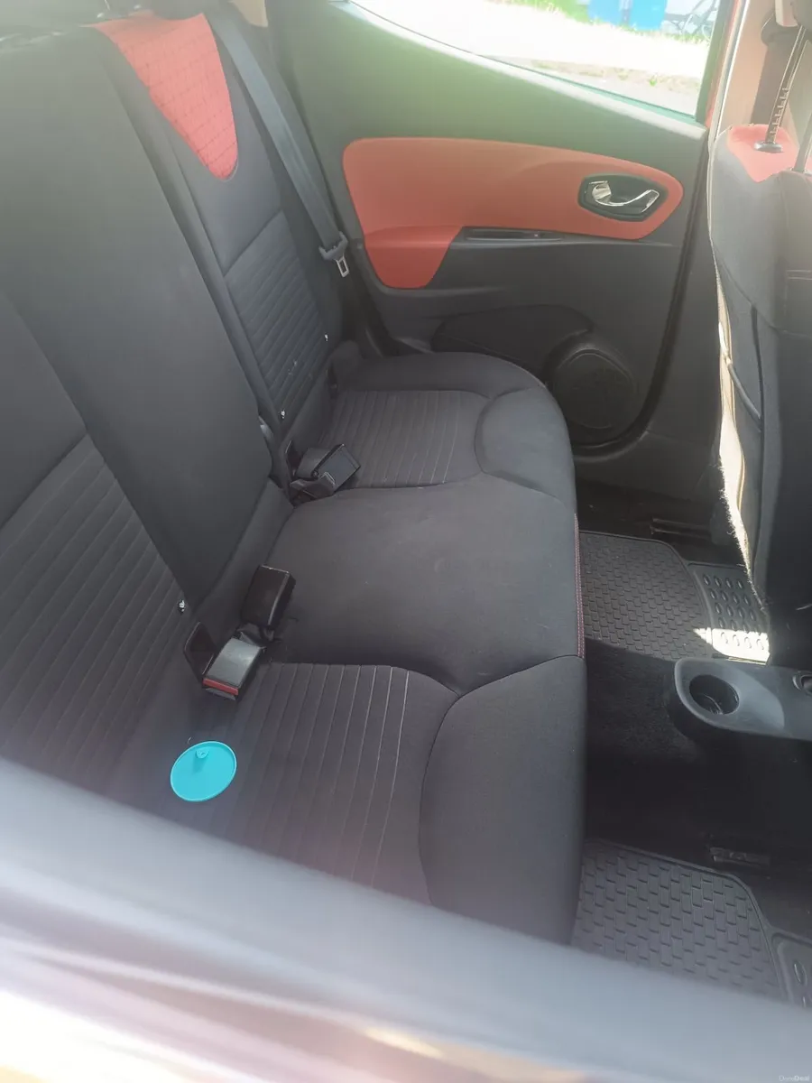 Renault Clio 2013 - Image 1