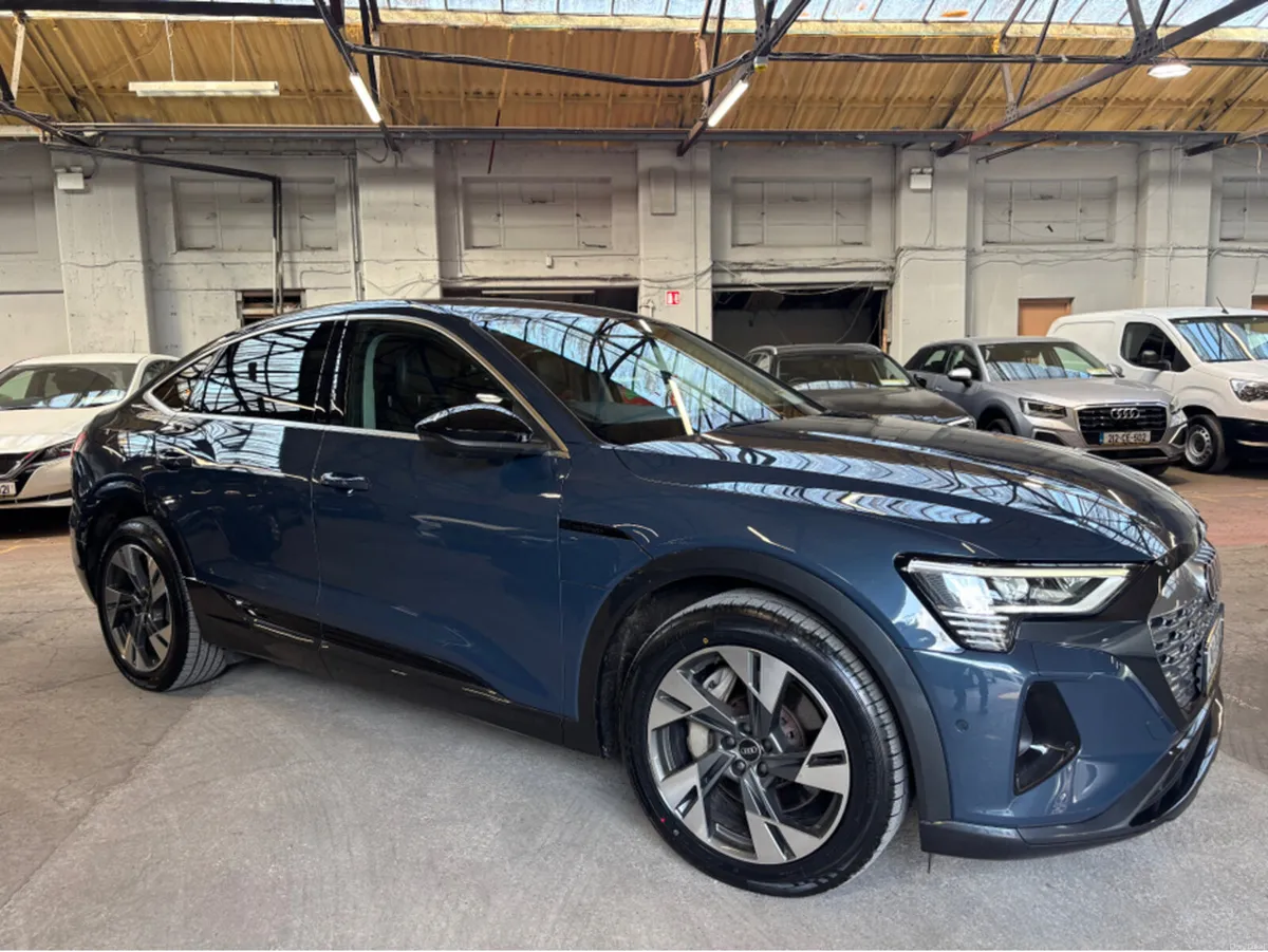 Audi Q8 SPORTBACK 50ETRON QUATTRO 250KW SPORT 55 - Image 1