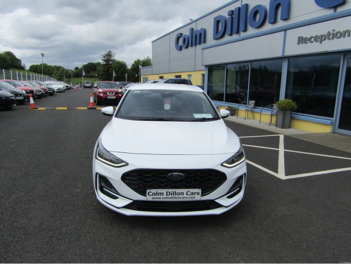 Ford Focus ST-LINE VIGNALE  1.5TDCI ECOBLUE AUTO - Image 4