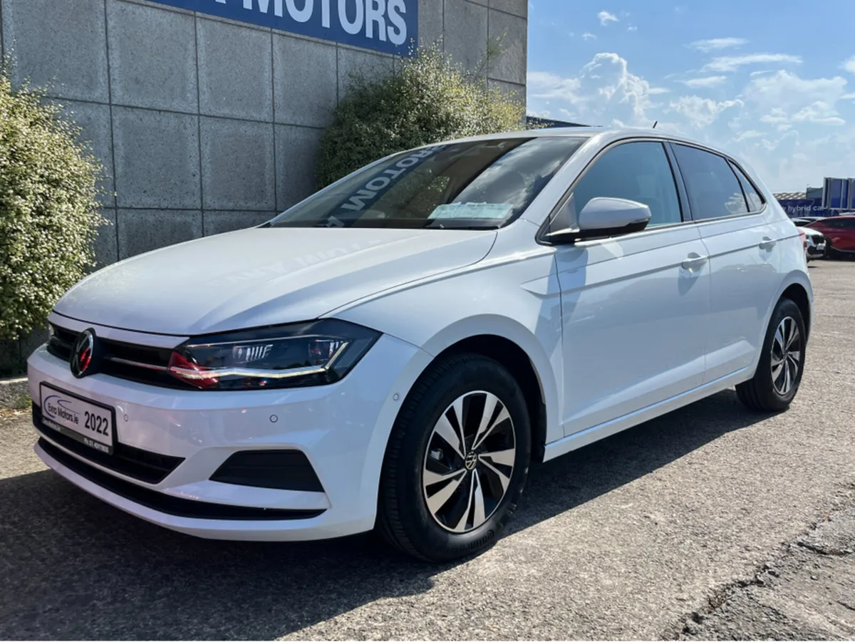 Volkswagen Polo COMFORTLINE AUTOMATIC 1.0 PETROL / - Image 5