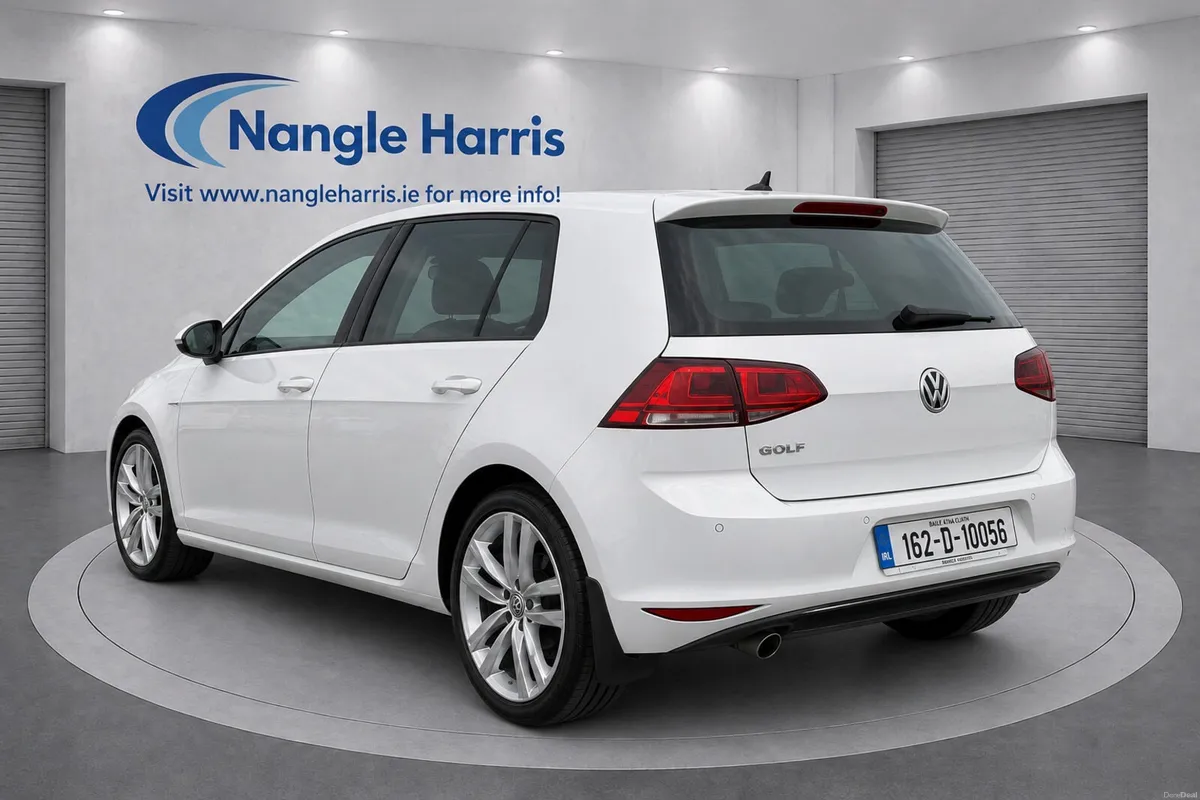 Volkswagen Golf  High Line. Low Kms - Image 3