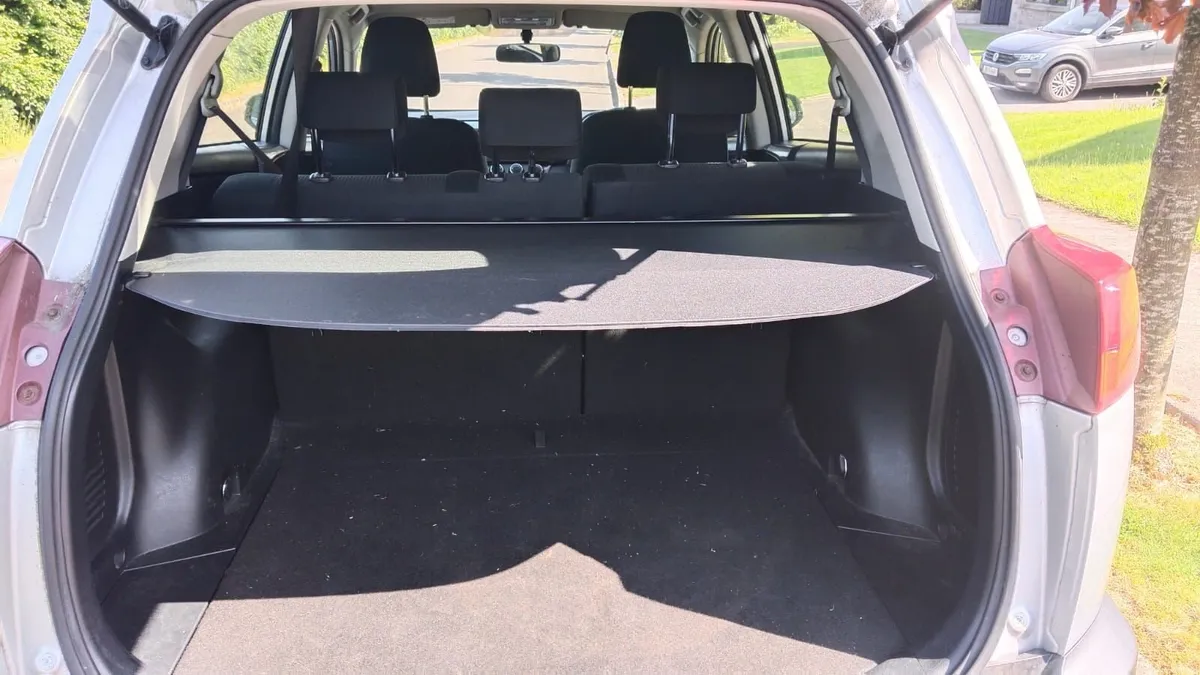Toyota RAV4 2013 - Image 4