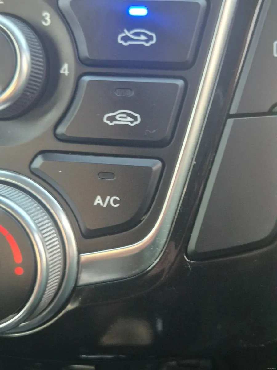 Hyundai i30 Deluxe 2016 - Image 3