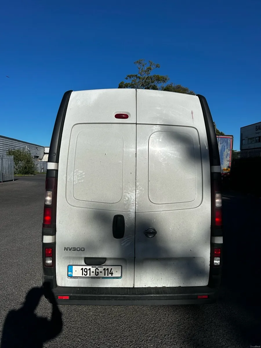 2019 Nissan NV300 high roof - Image 4