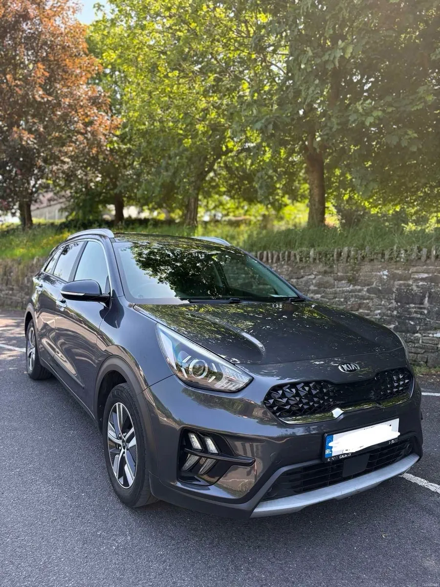 Kia Niro 2021 - Automatic - in Excellent Condition - Image 1