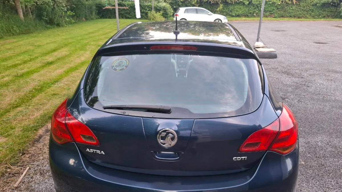Vauxhall Astra - Image 3