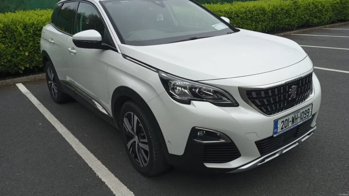 PEUGEOT 3008 / 2020 / 1.5 DIESEL / MANUAL - Image 3