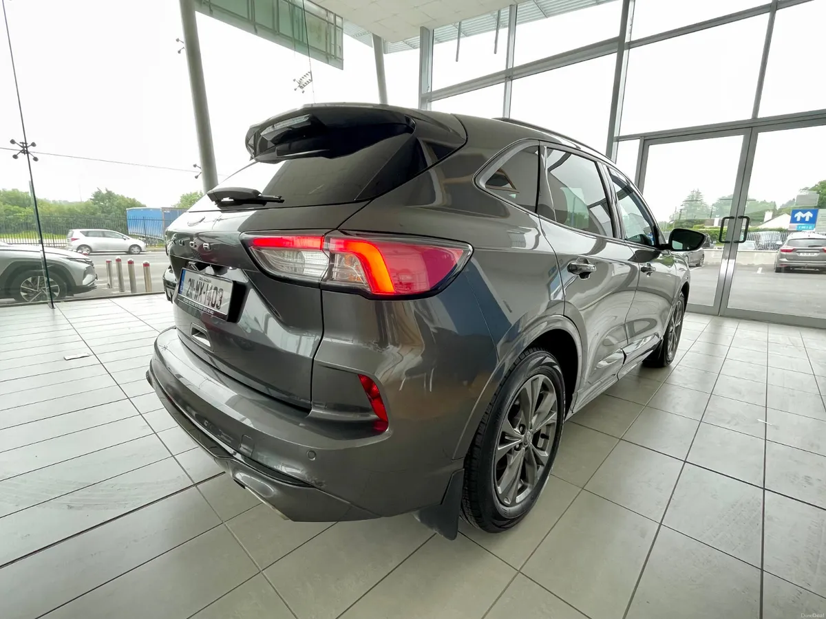 Ford Kuga ST-Line X 1.5 Diesel - Image 4