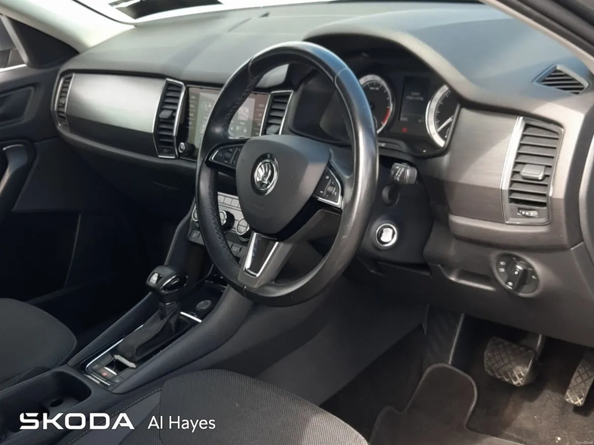 Skoda Kodiaq **AMBITION --AUTOMATIC--7 SEATER** - Image 5
