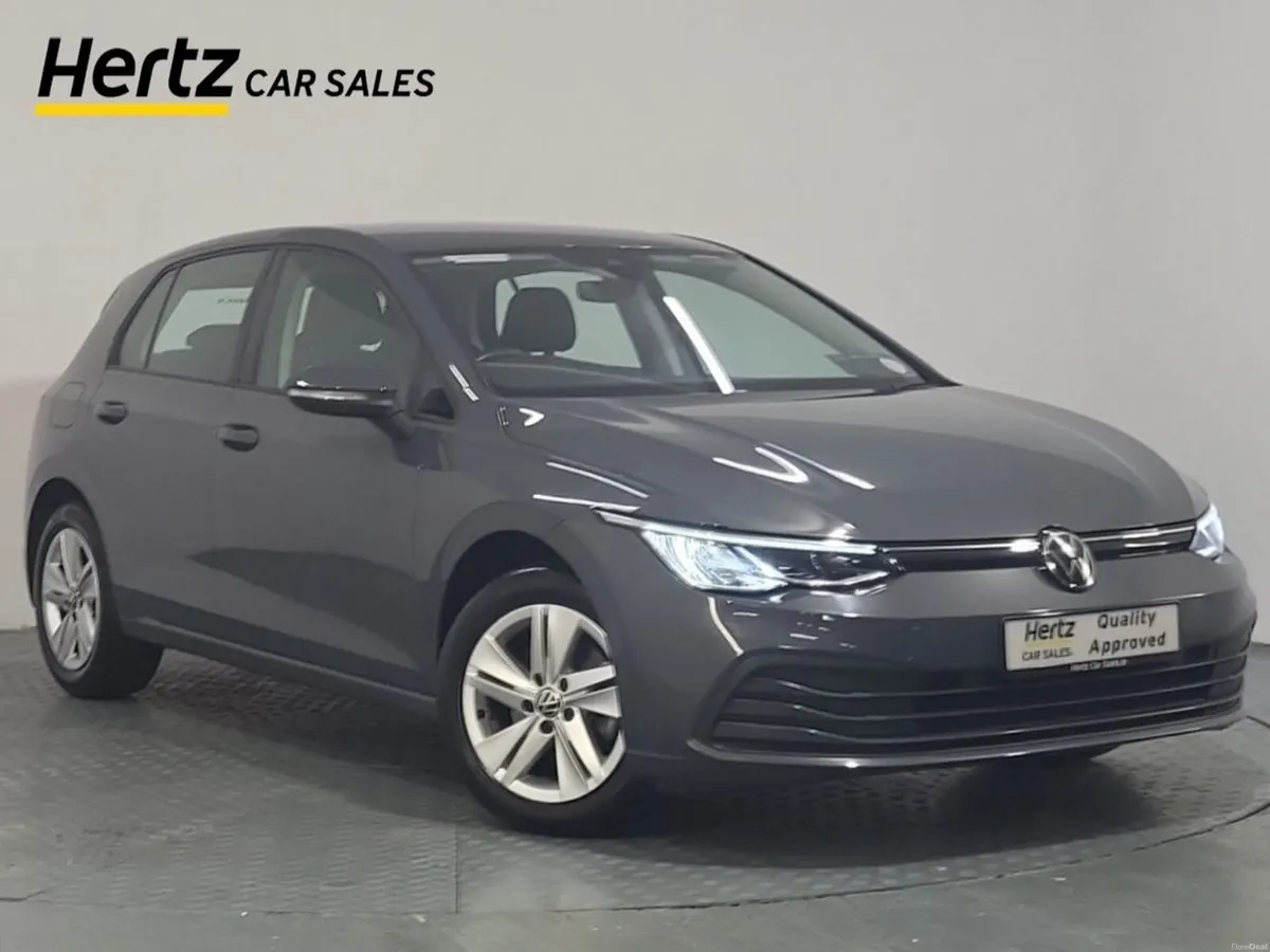 Volkswagen Golf LIFE 110HP Petrol Manual - Image 1