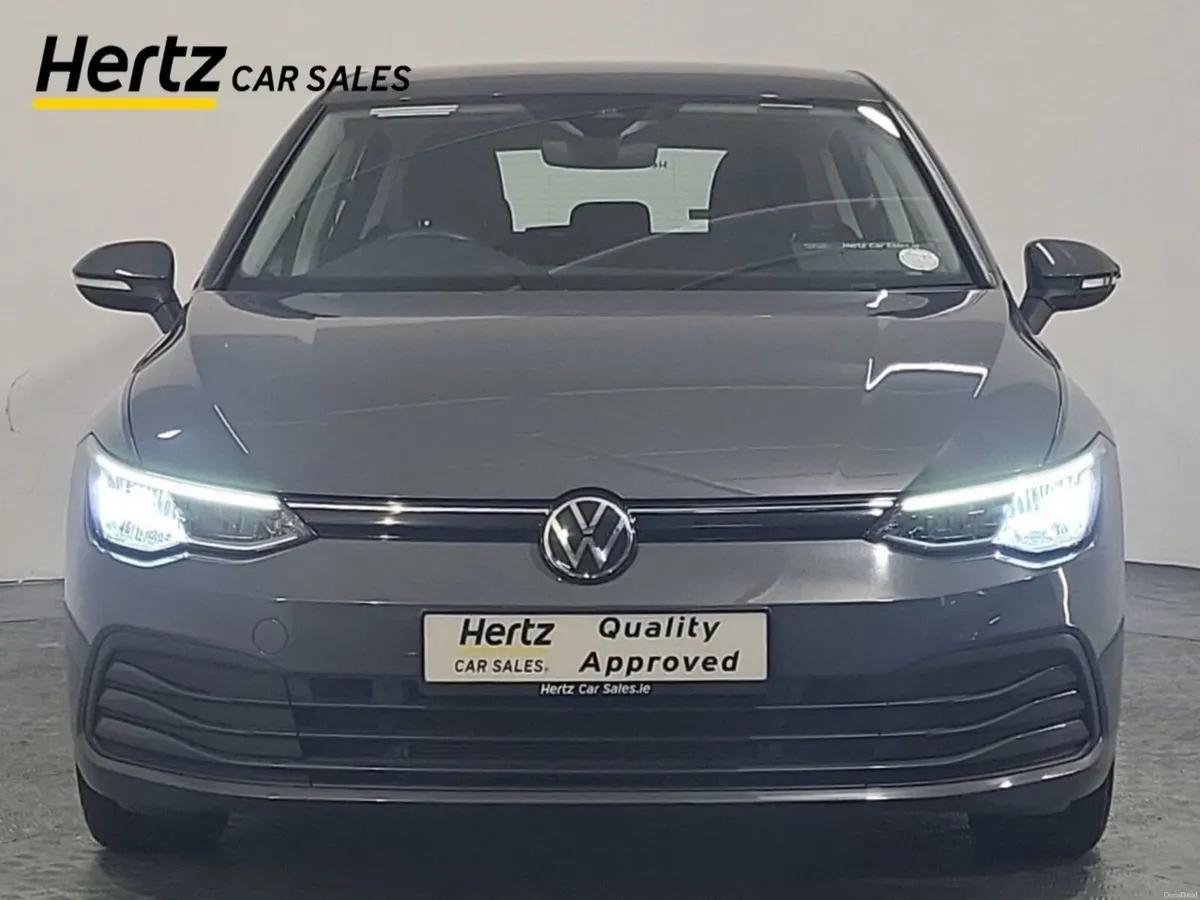 Volkswagen Golf LIFE 110HP Petrol Manual - Image 5