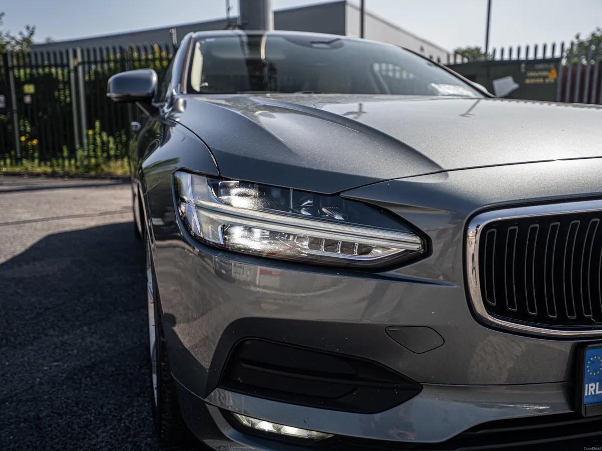 Volvo S90 2017 - Image 6