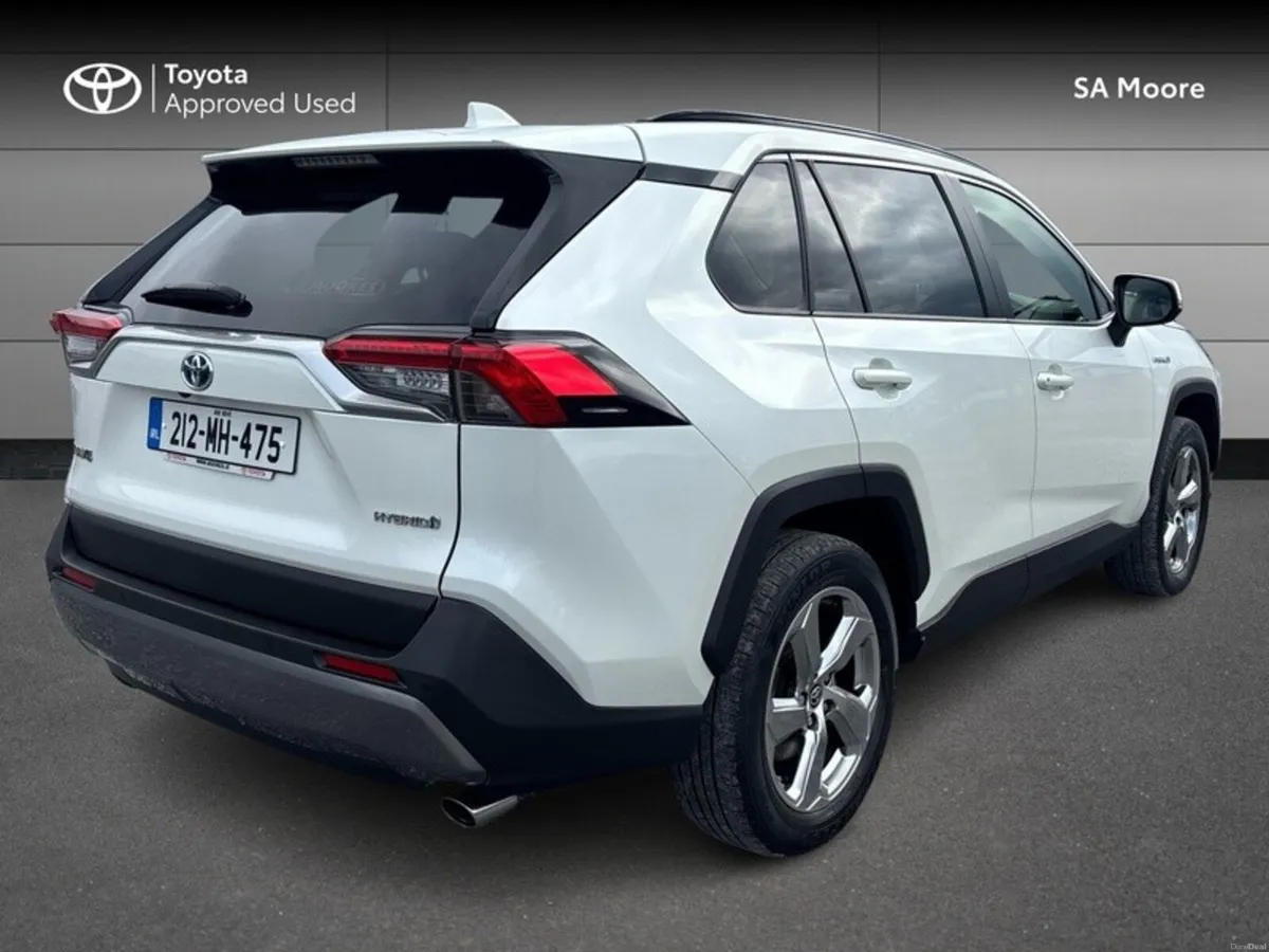 Toyota RAV4 HYBRID SOL - Image 2