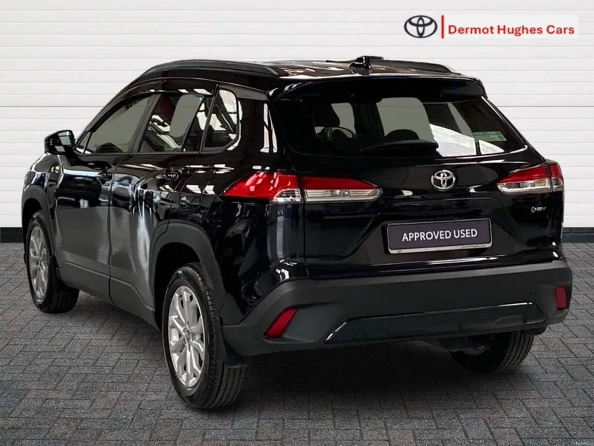 Toyota Corolla Cross LUNA 1.8 HYBRID AUTO - Image 2