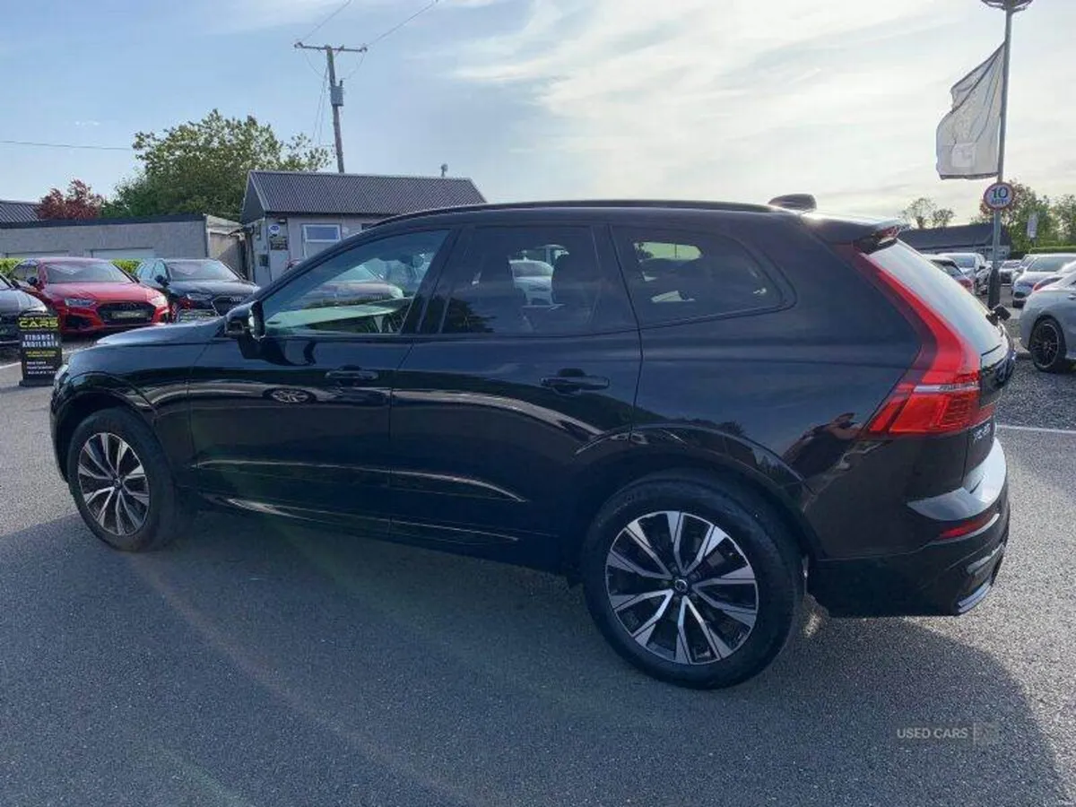 Volvo XC60 Plus - Image 3