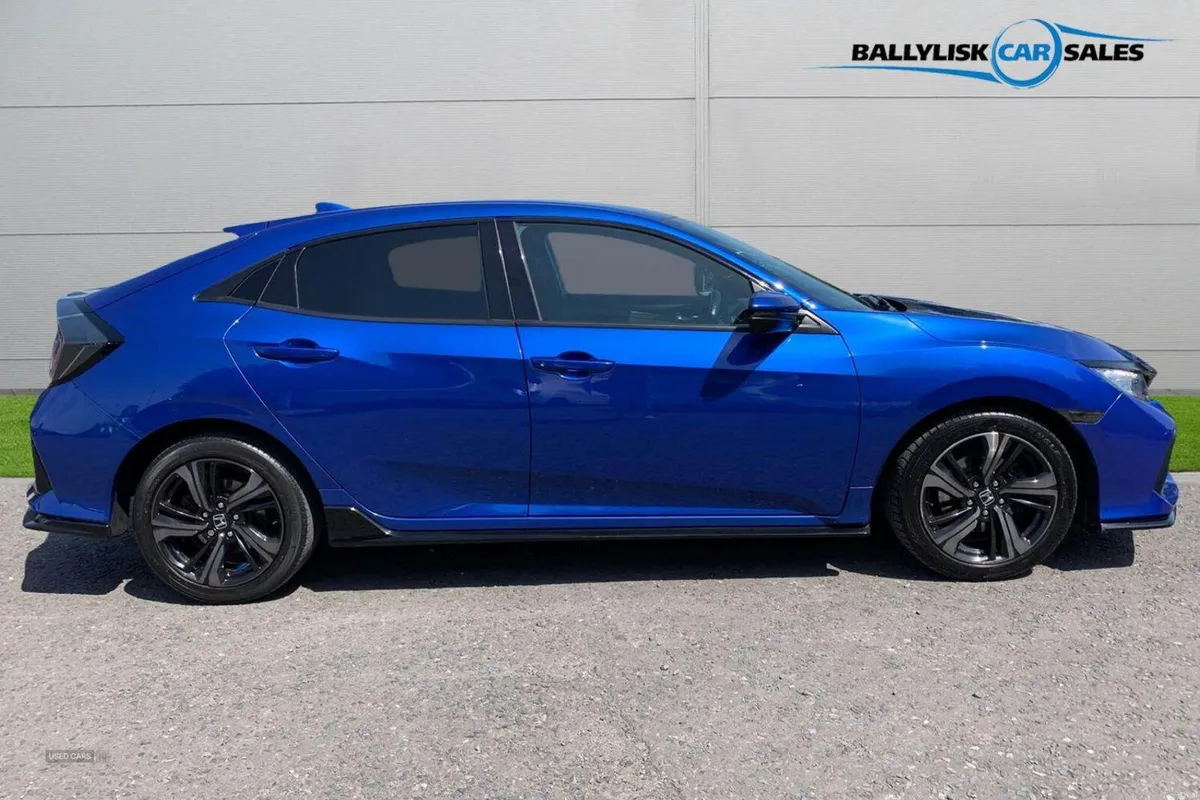 Honda Civic 1.5 VTEC Turbo 182PS Sport in Blue wit - Image 3