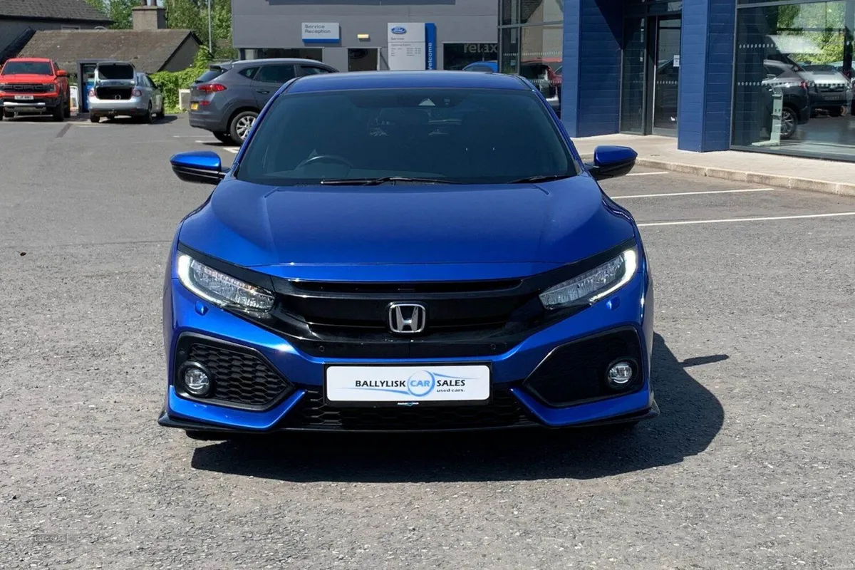 Honda Civic 1.5 VTEC Turbo 182PS Sport in Blue wit - Image 4