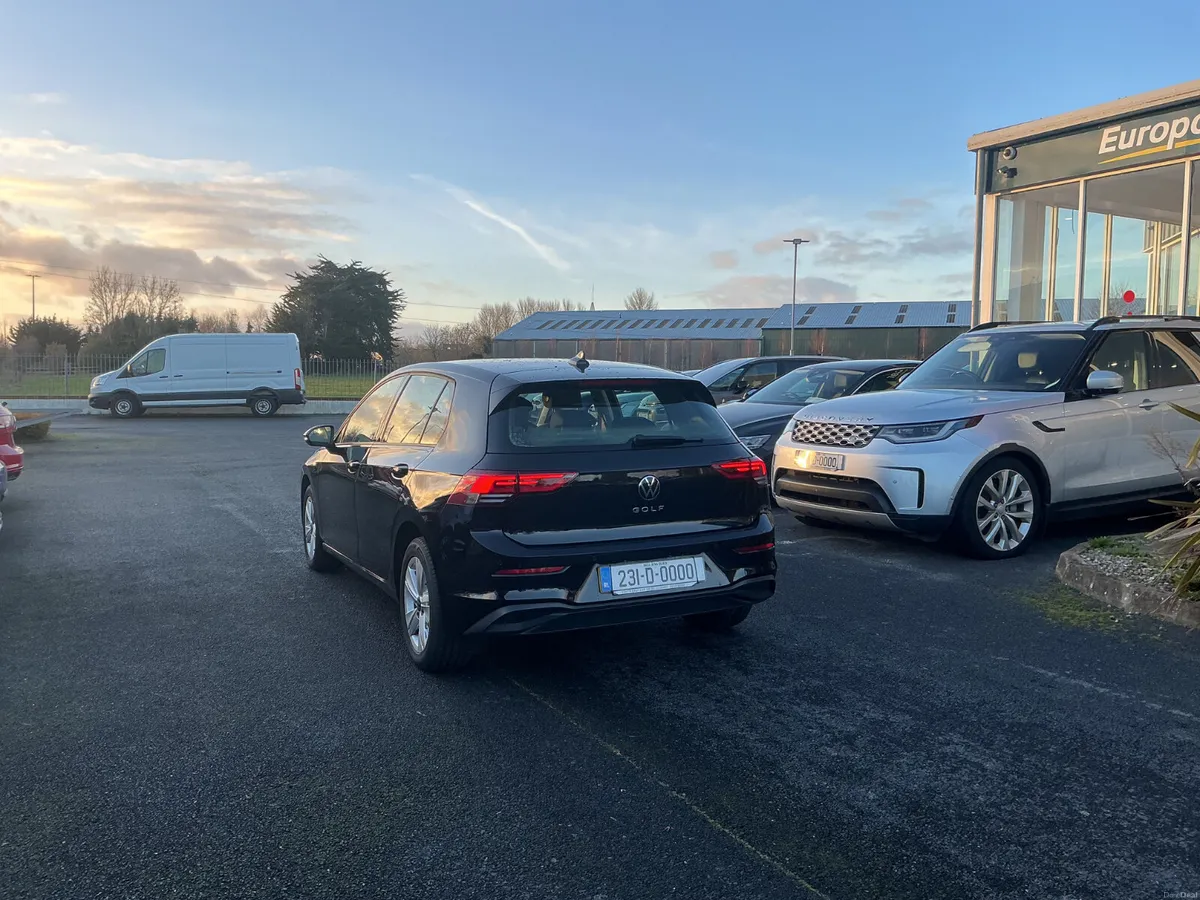 2023 VOLKSWAGEN GOLF 2.0L DIESEL 150BHP - Image 6