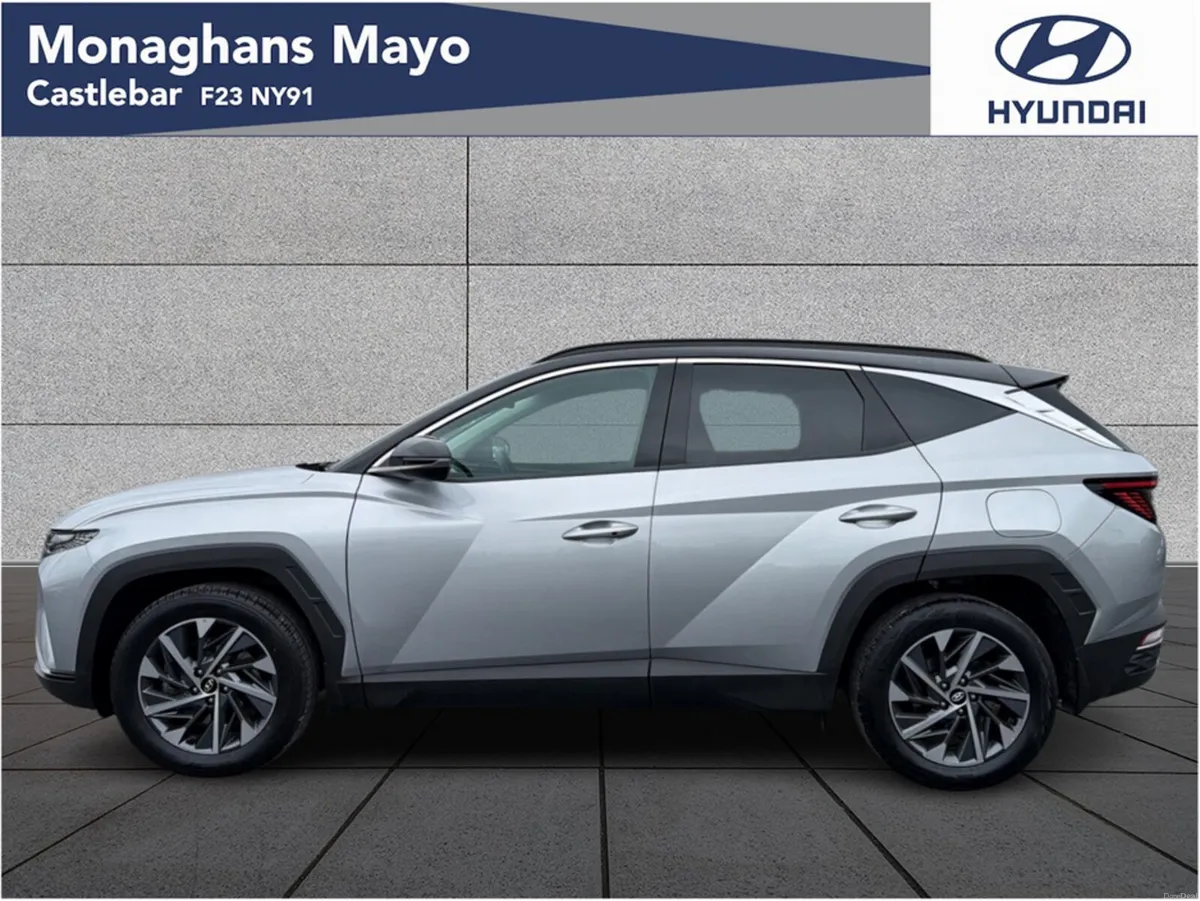 Hyundai Tucson EXECUTIVE PLUS TWO TONE 1.6 DIESEL - Image 6