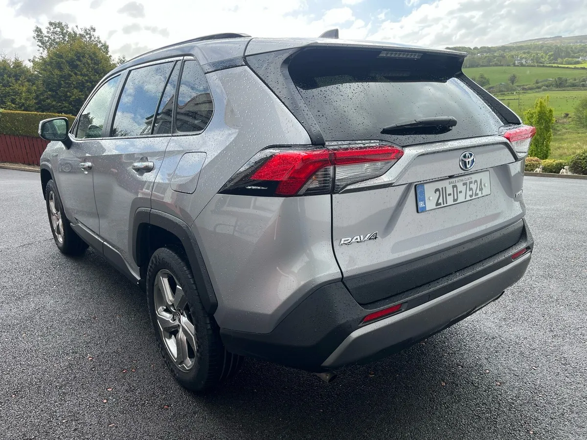 2021 Toyota RAV4 platinum hybrid my21 4dr - Image 3