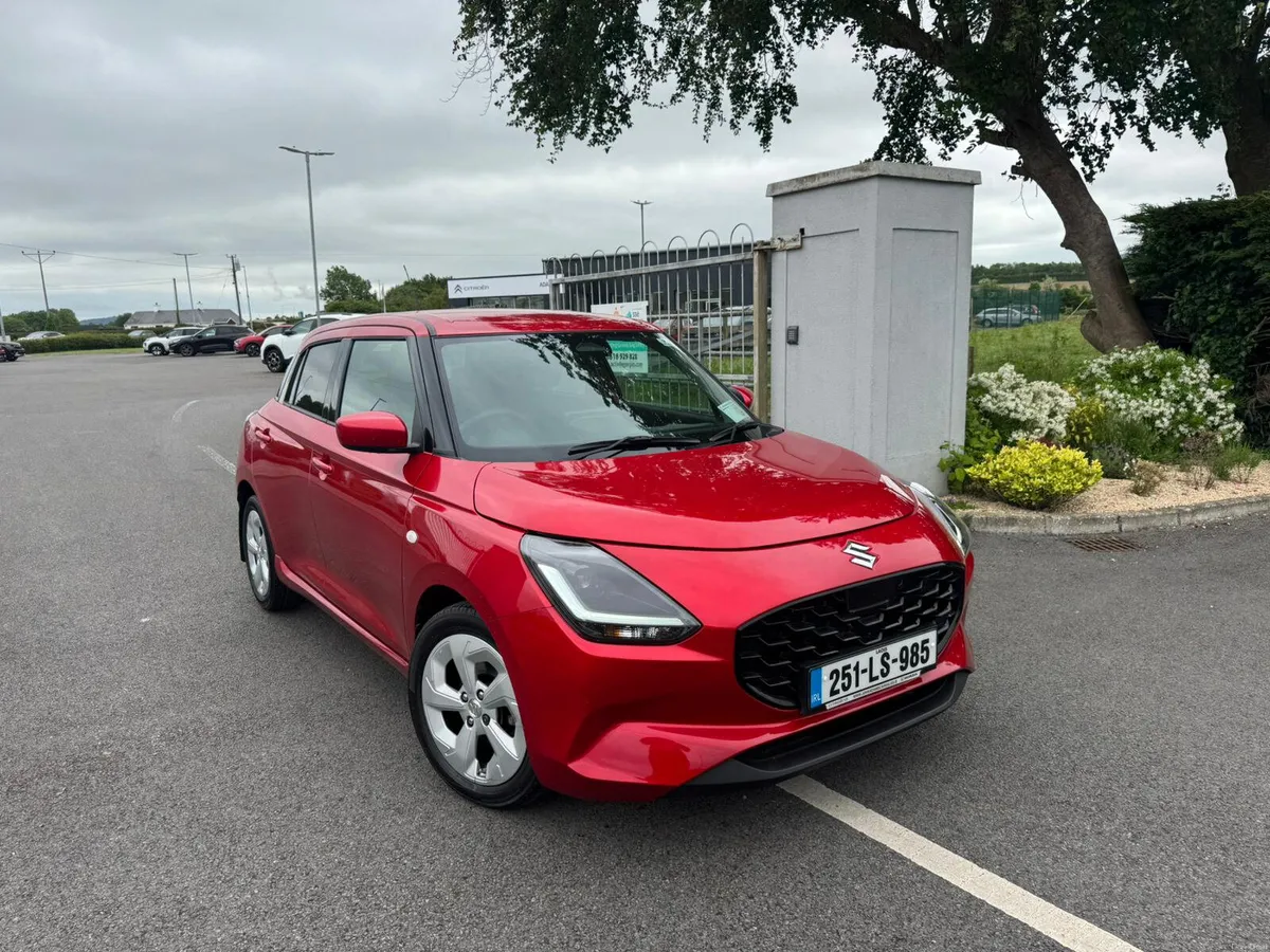 Suzuki Swift Motion Hybrid 2025 - Image 1