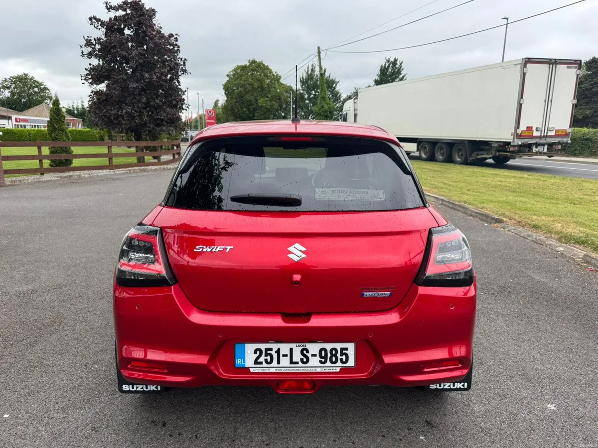 Suzuki Swift Motion Hybrid 2025 - Image 4