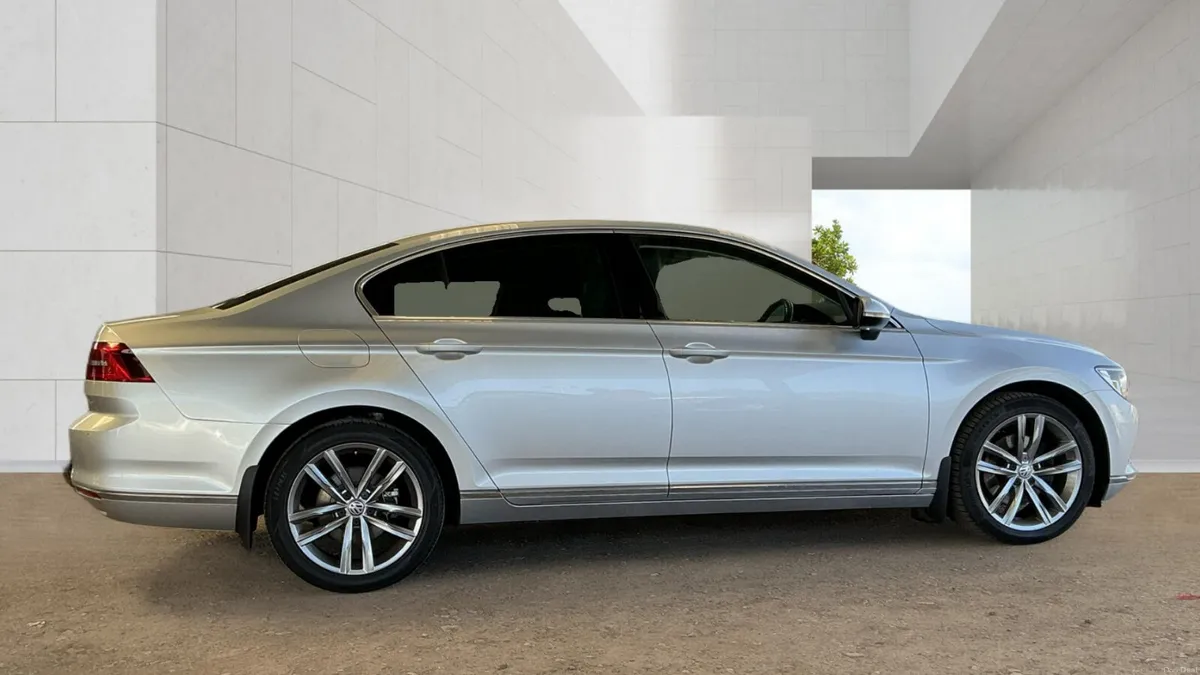 Volkswagen Passat GT - FINANCE AVAILABLE - Image 3