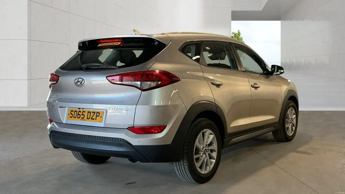Hyundai Tucson 1.7 CDRI - FINANCE AVAILABLE - Image 4