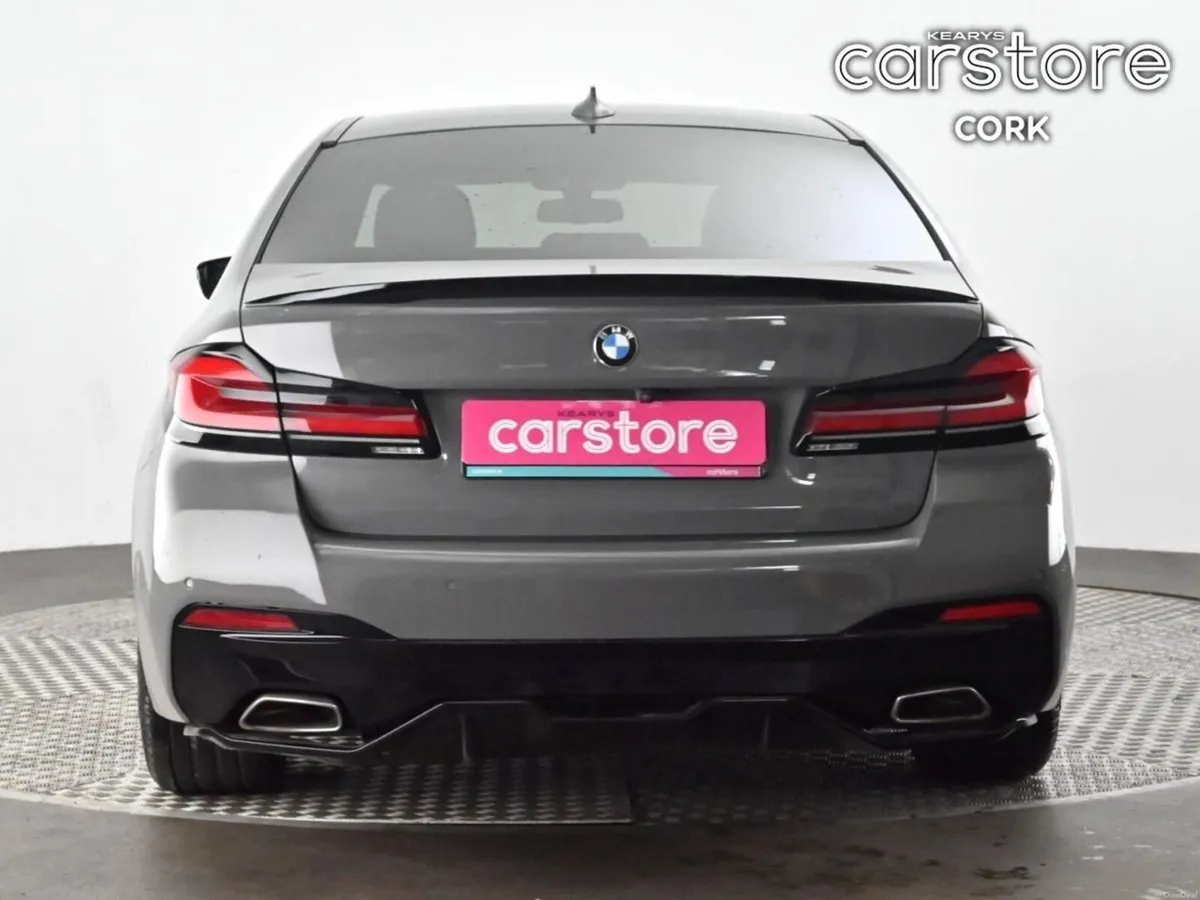BMW 5-Series 520d M Sport Auto TECH PACK SUNROOF K - Image 4