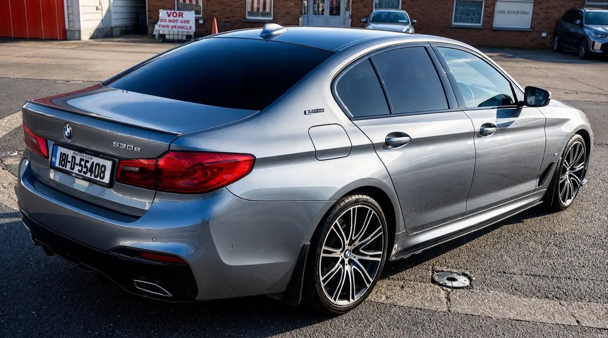 BMW 530e Plug-in Hybrid M Sport - Image 3