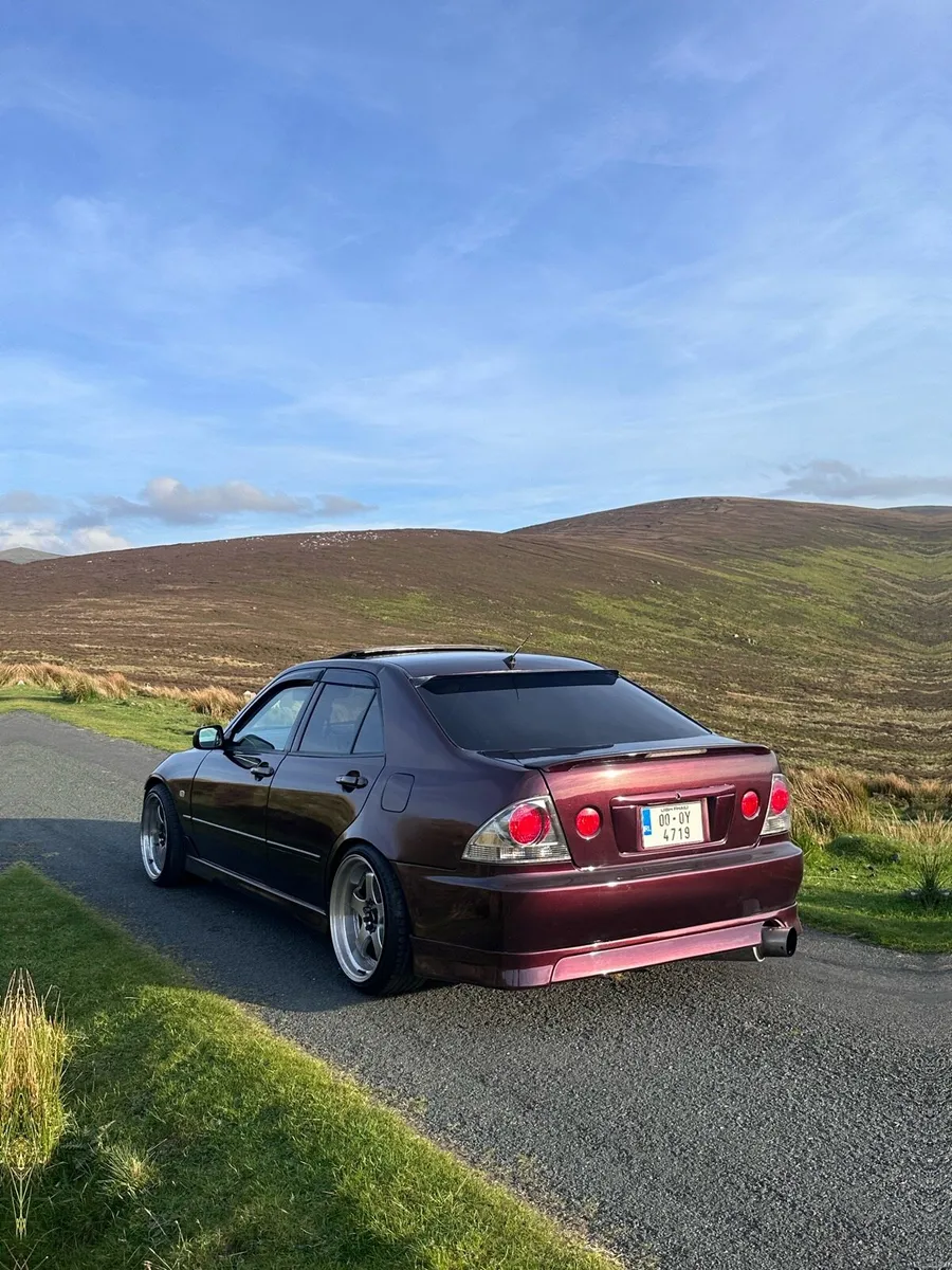 🍷WINE RED IS200🍷 - Image 3