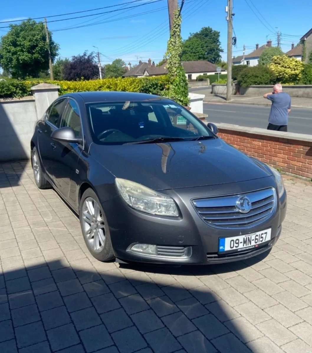 Vauxhall Insignia 2009 - Image 1