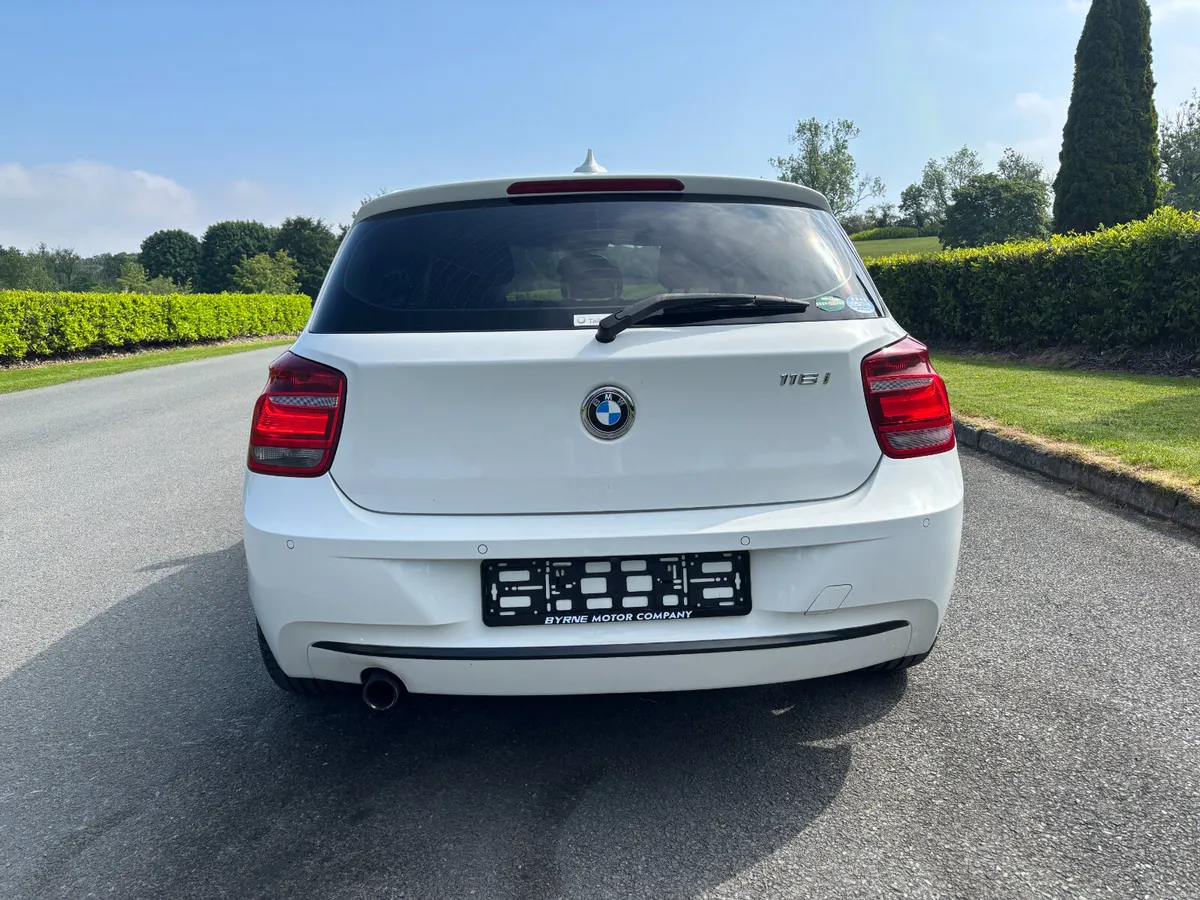 BMW 116i SPORT AUTO  2015 - Image 6