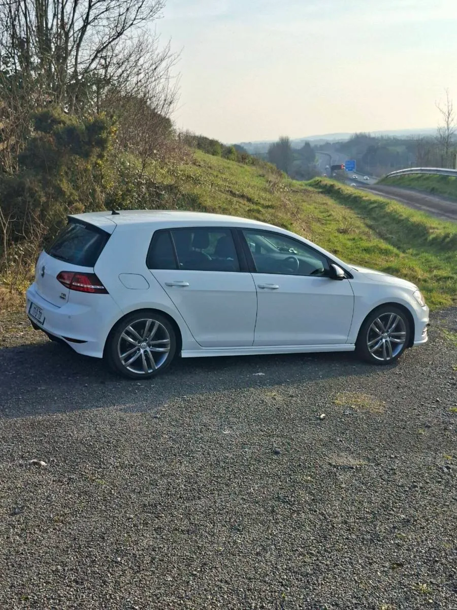 2017 VW Golf 1.4 TSI 150bhp Highline - Image 2