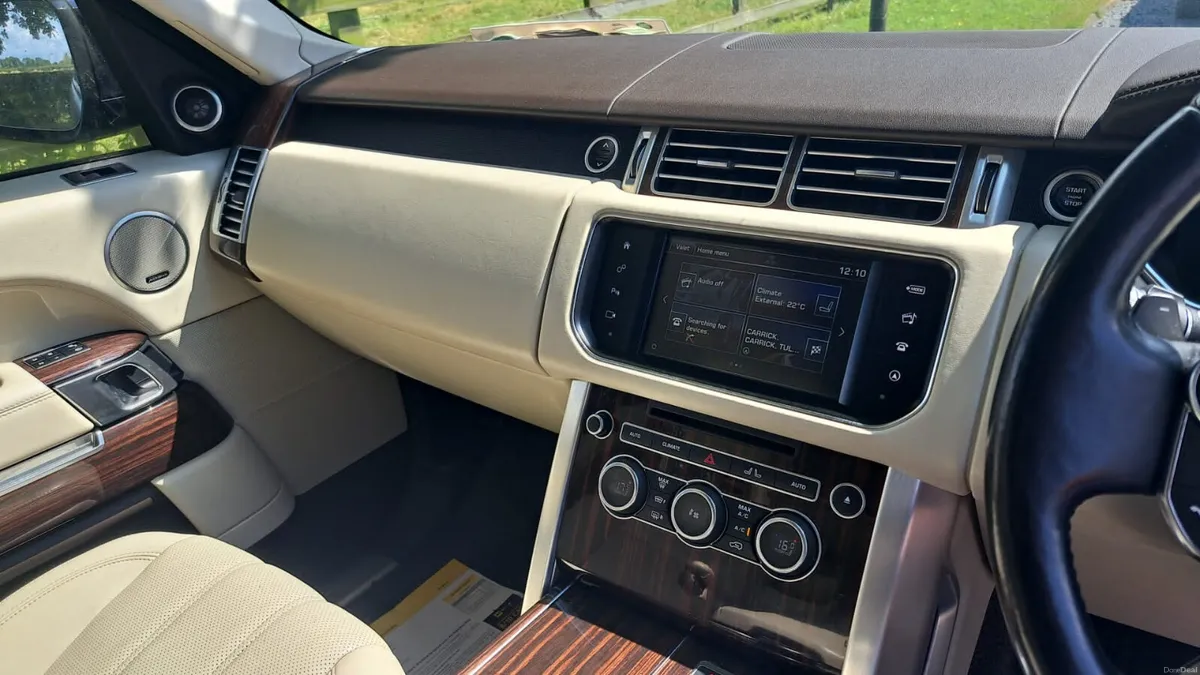 2001 Jaguar XK8 4.0 Convertible - Image 6