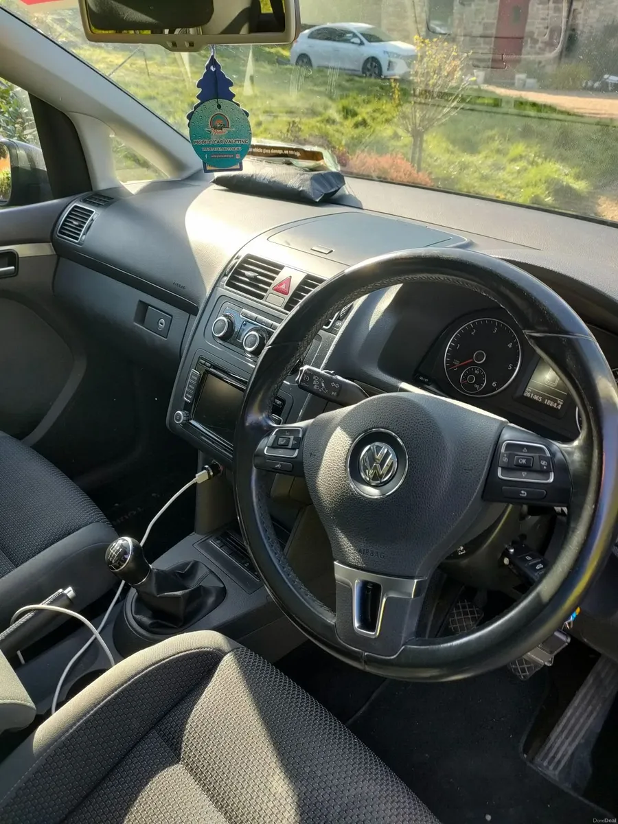 Volkswagen Touran 1.6 TDI 115HP Comfortline - Image 4