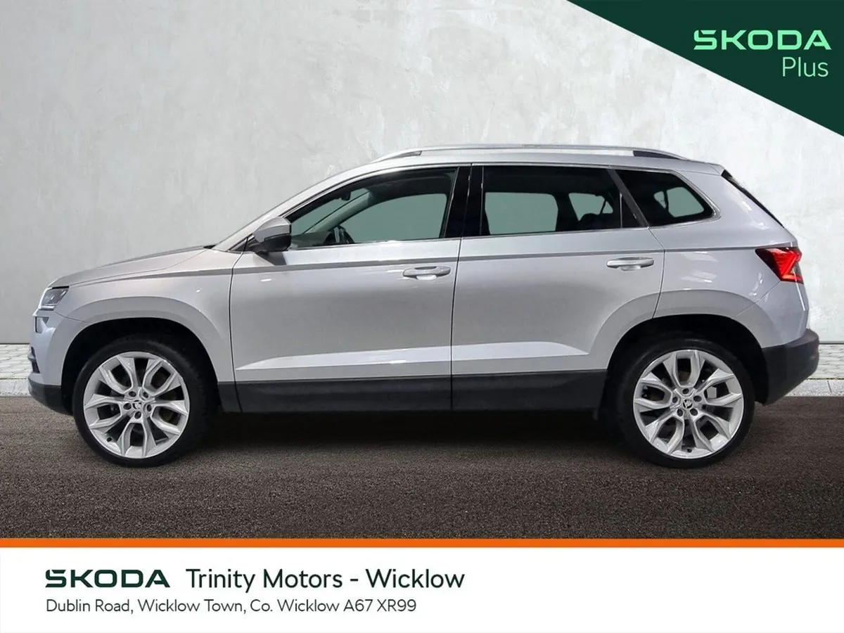 Skoda Karoq ** BEST VALUE ** STYLE ** STUNNING SUV - Image 6