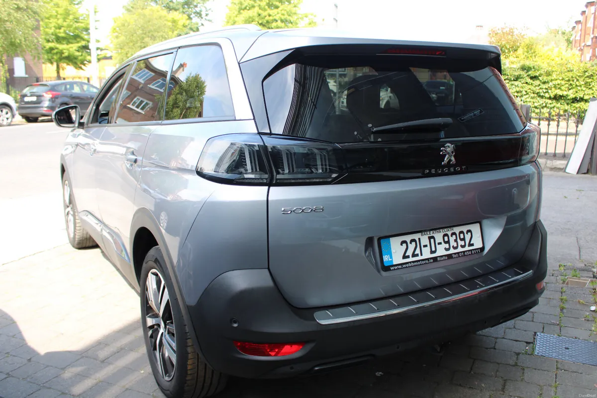 5008 - ALLURE - 1.5 D AUTO - 7SEAT - NEW 01-28 NCT - Image 4