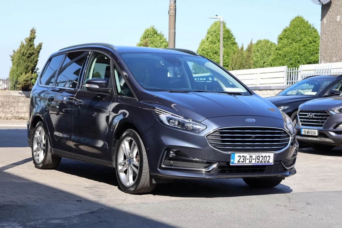 Ford Galaxy 2.5 Duratec 190PS FHEV Titanium Auto - Image 4