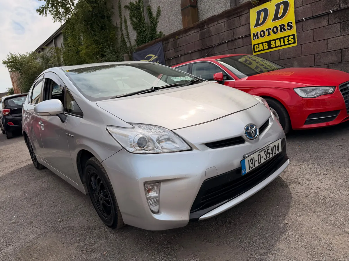 Toyota Prius 2013 - Image 3