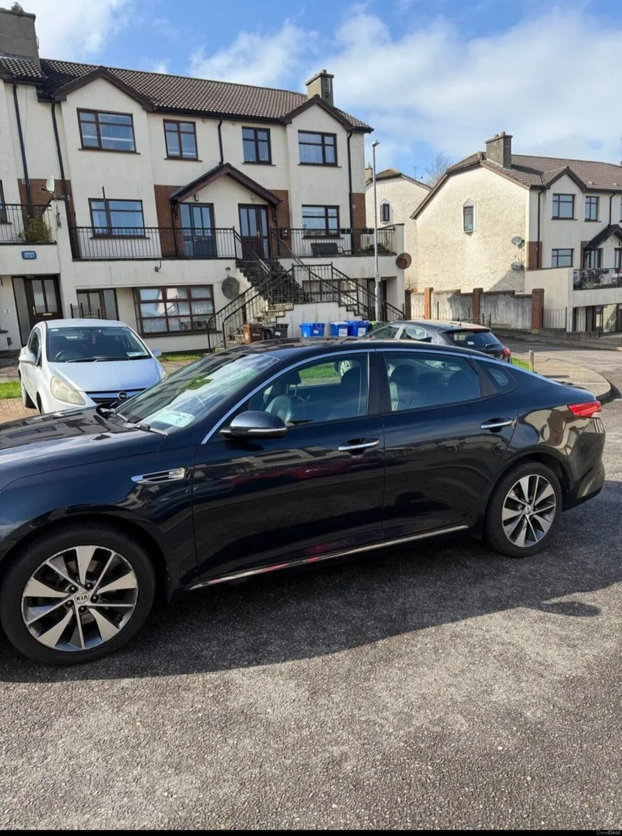 Kia Optima 2016 low mileage - Image 1