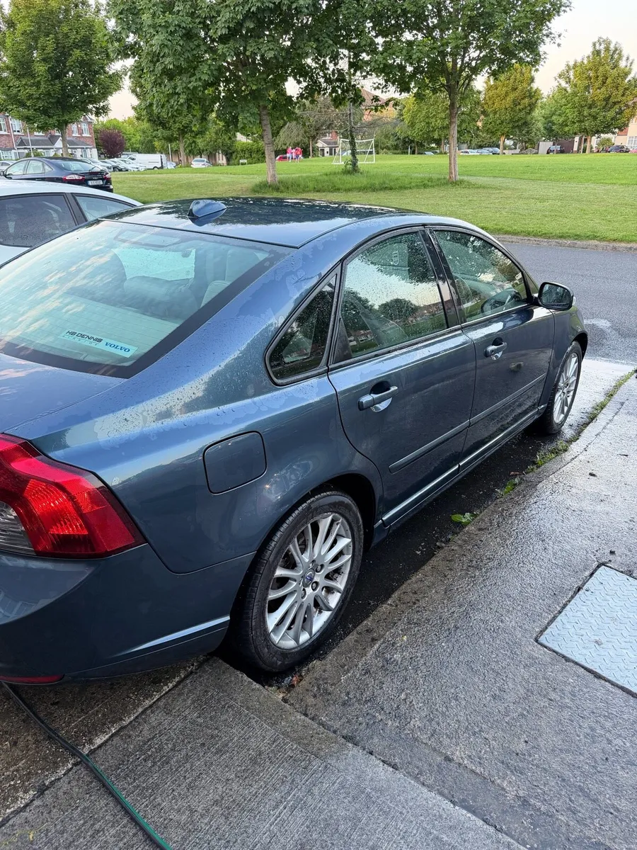 Volvo S40 II 1.6 diesel 2009 - Image 4