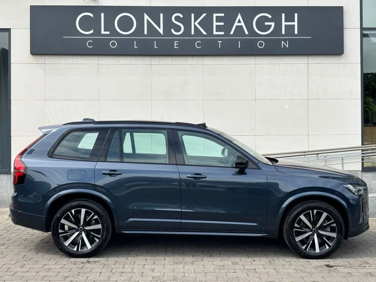 Volvo XC90 T8 PLUS AWD, PAN ROOF - Image 2