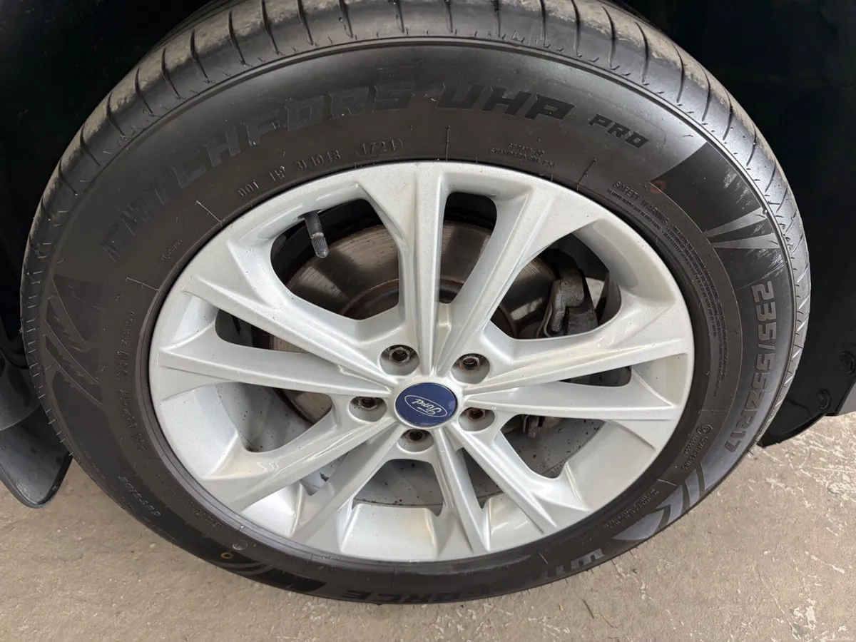 Ford Kuga 2019. 1.5TDCI. TITANIUM - Image 3