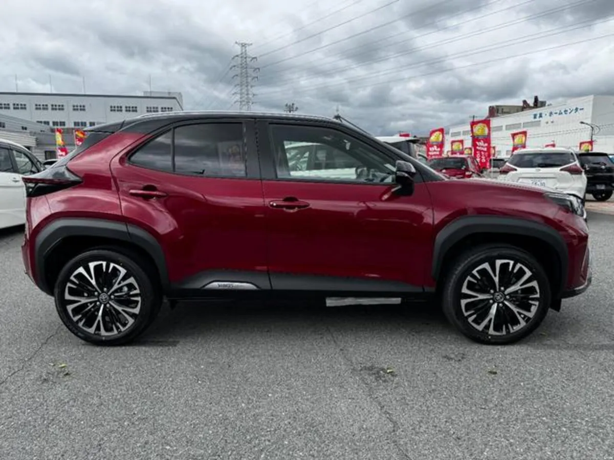 2026 YARIS CROSS HYBRID ADVENTURE - Image 3