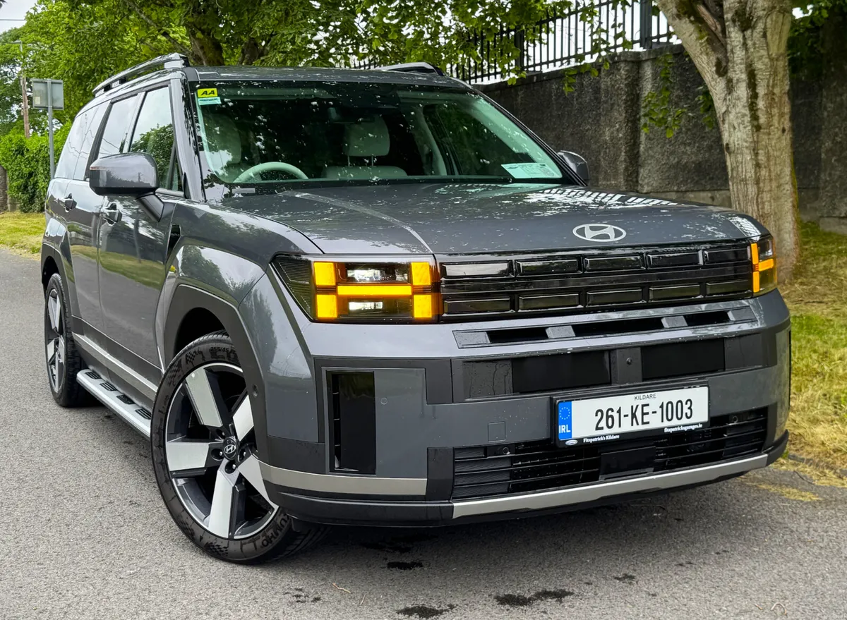 Santa Fe 1.6 Petrol Hybrid PHEV 4WD Premium - 261 - Image 1
